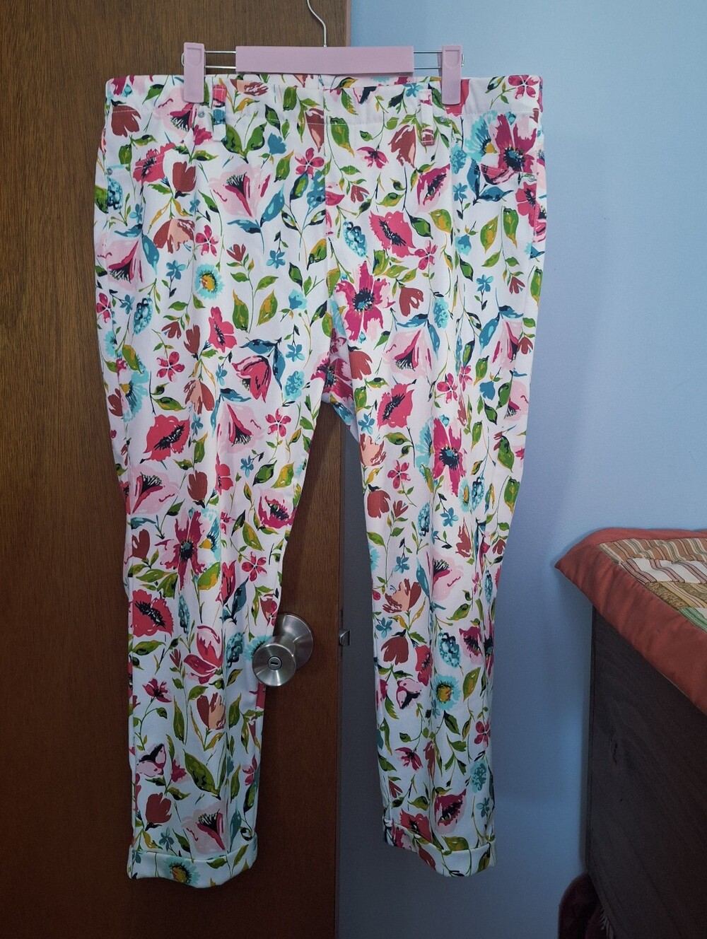 Time and Tru White Floral Pull-On Ankle Pants Cuffed Hem Women's Size XXL